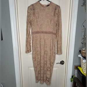 Pretty Little Thing dusty pink lace bodycon dress long sleeve